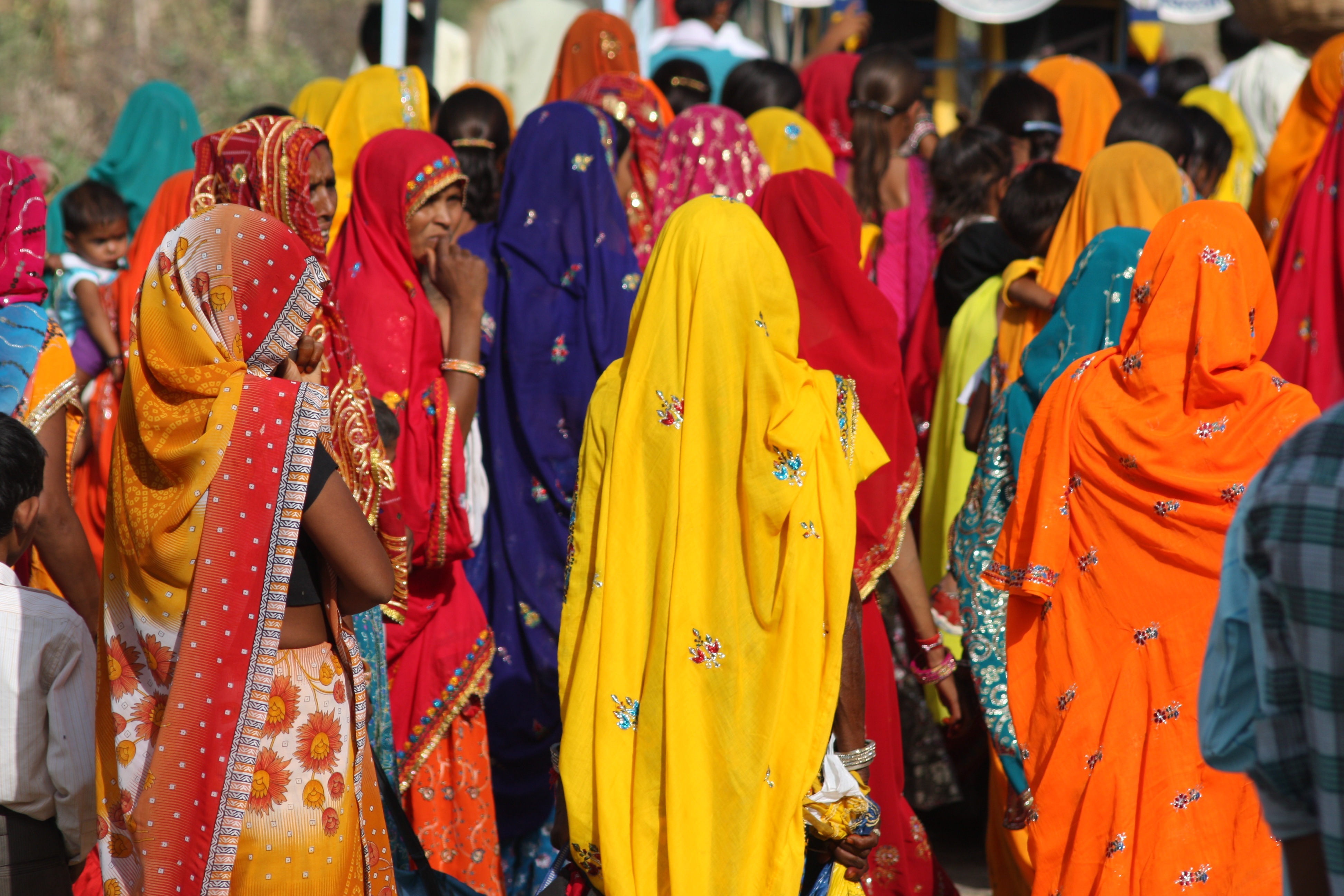 image of women dressed in sarees