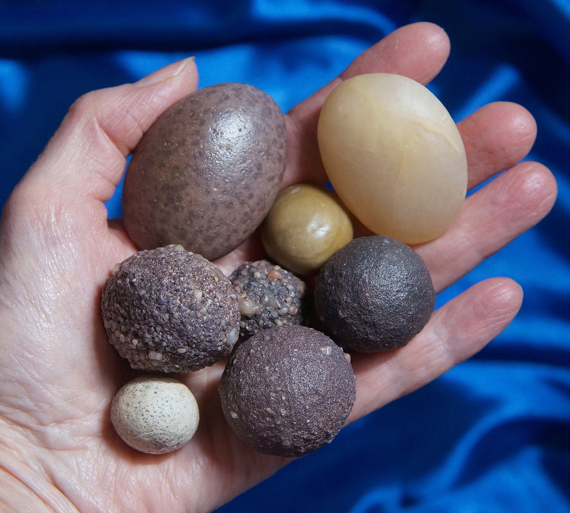 A handful of rocks.